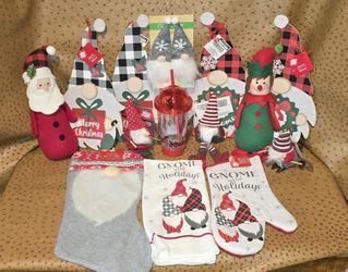 Christmas Bundle 14 Kitchen Decor Items Truck (Bundle F)