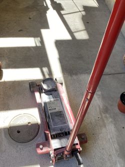 Hydraulic Garage Jack