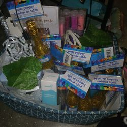 New NY Eve Party Popperd Decor Amd Games