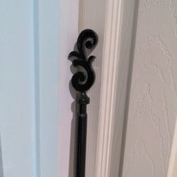 Black Adjustable Curtain Rod