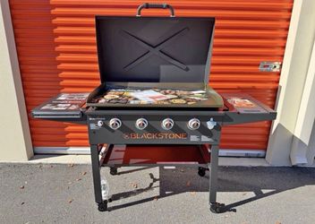 Blackstone - Original 36-in. Outdoor Omnivore Griddle with Hood and Folding Shelves - Black