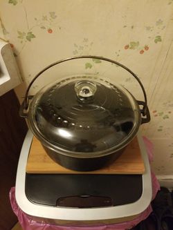 VINTAGE WAGNER WARE CAST IRON  GLASS POT