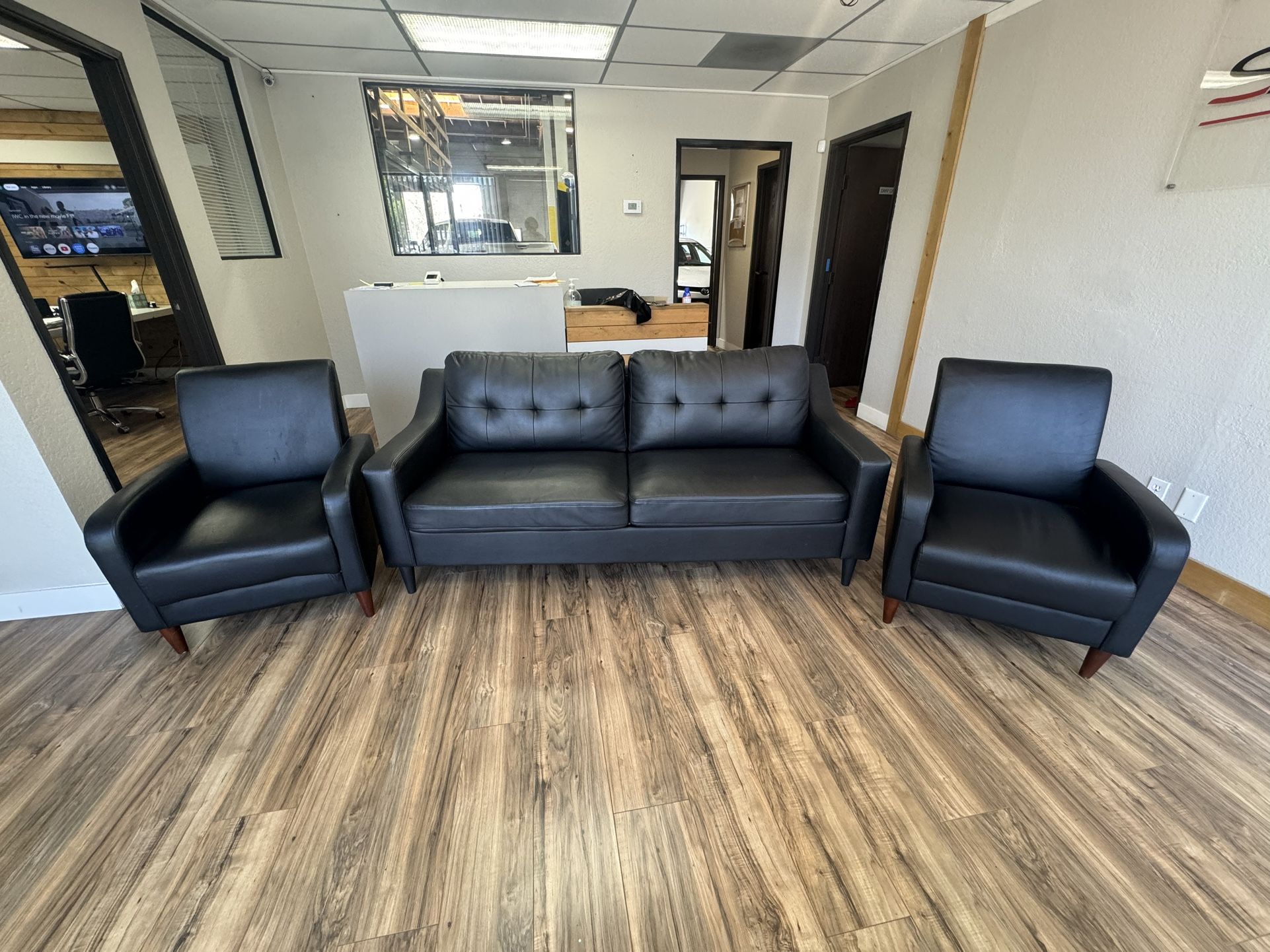Leather Sofa & Chairs Set - Must Go Today!