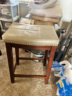 Barstools/Counter Stools