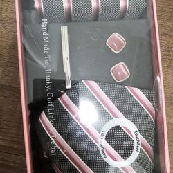 Tie Hanky Ciff Links Tie Bar Set *NEW*
