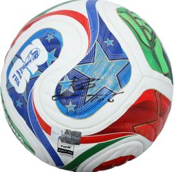 Trionada Word Cup ball Signed Lionel Messi