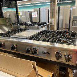 Viking Range With Griddle for Sale in Modesto, CA - OfferUp
