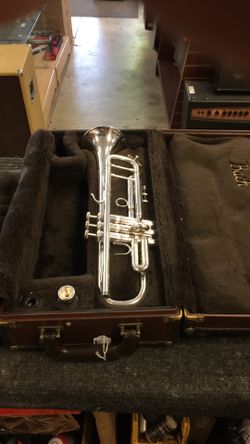 Vincent Bach model Stradivarius 180s37 trumpet