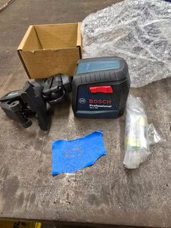 Bosch Self leveling cross line laser