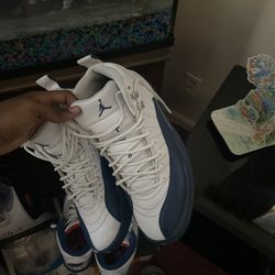 Size 9 Jordan 12s