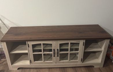 Farmhouse TV Stand with Glass Cabinet Doors