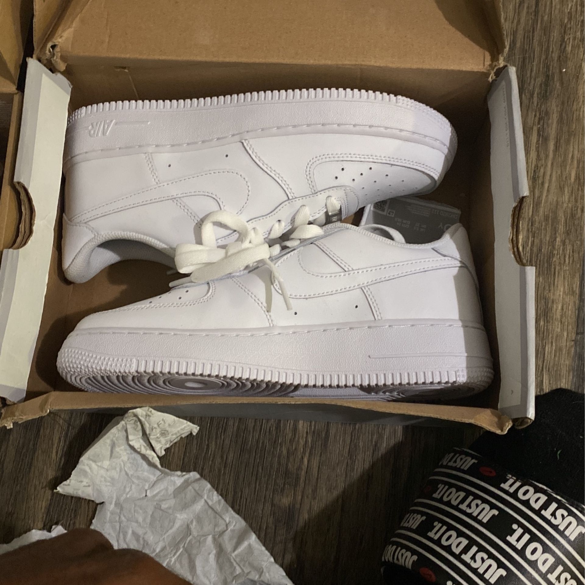 Shoes/kids Shoes (obo)