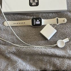Apple Watch SE 2ND GEN