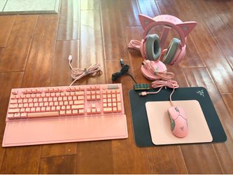 Razer quartz set: blackwidow v3, viper, firefly v2, base station v2, kraken kitty USB.