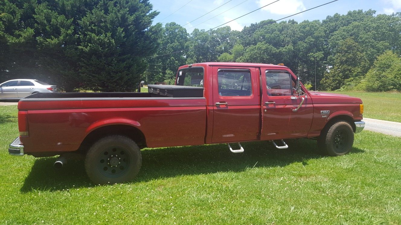1990 ford f350 7.3l idi diesel with aftermarket Banks Sidewinder Turbo