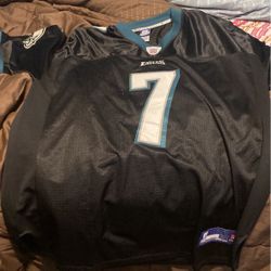 VICK JERSEY