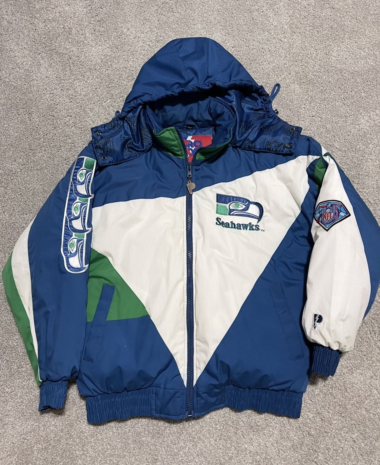 Vintage 90s Pro Player Seattle Seahawks Parka Coat, Tag Says Med But Fits Like A Large