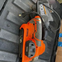 Ridgid Heavy Duty Variable Speed 3" X 18" Belt Sander