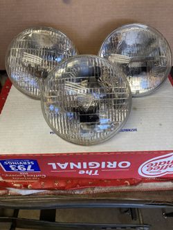 3 Gm 7 Inch Round Headlights Working Order