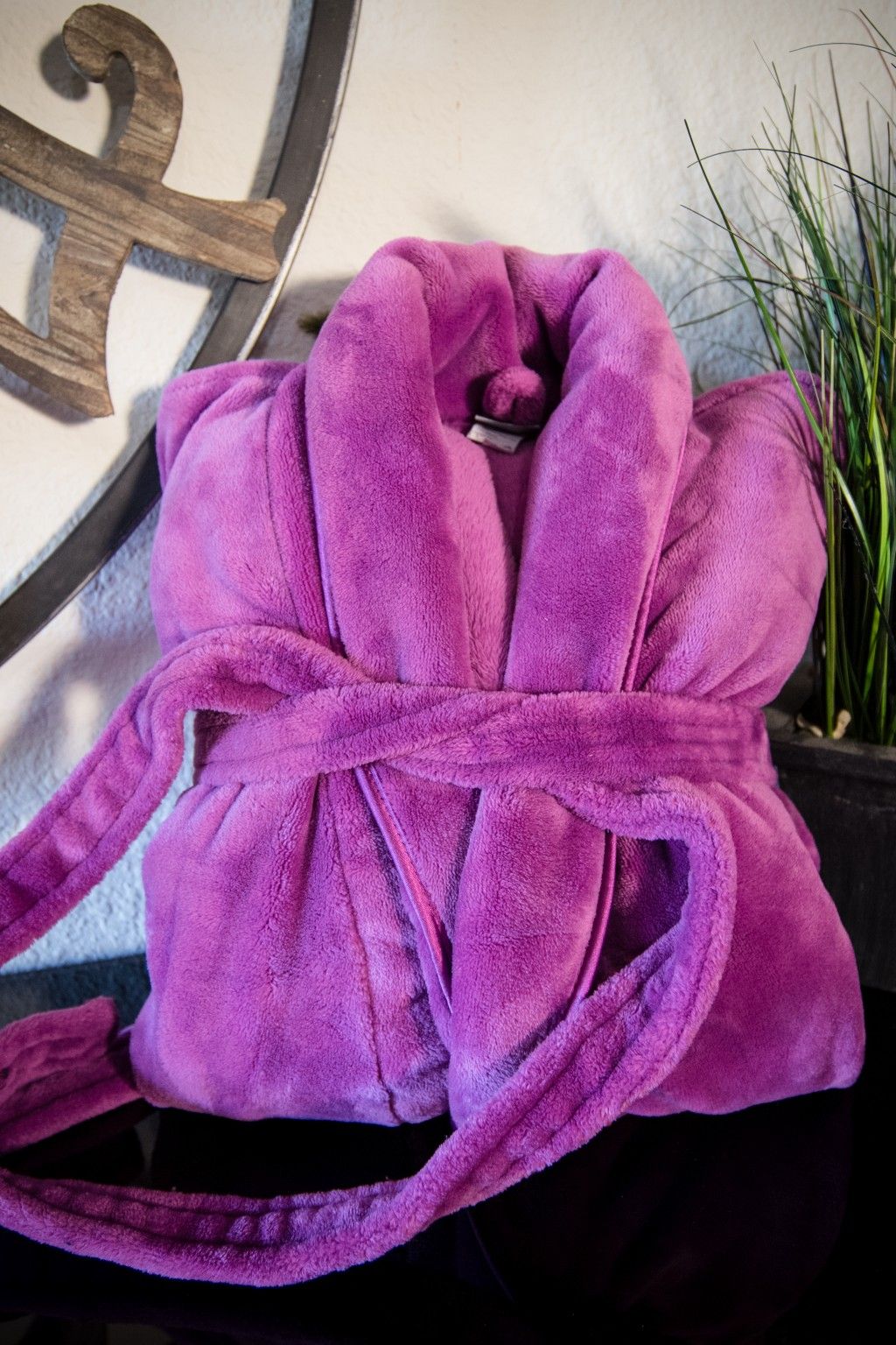 Brookstone Spa Nap Robe / Bathrobe