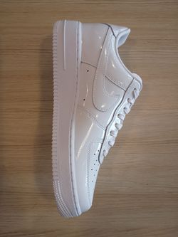 Nike Air Force 1 '07 Patent Leather
Men's Shoes