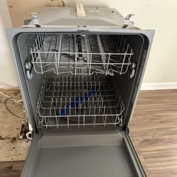 Dishwasher 