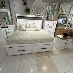 Queen Bedroom Set 