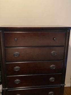 5 Drawer Chest of Drawers