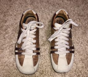 Leather upper balance skechers hotsell