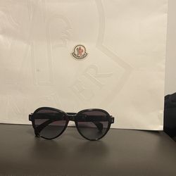 Moncler  swanspan blue 