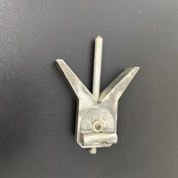 Curv O Mark Center Finder 