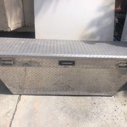 Husky. Tool Box 