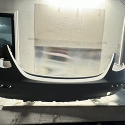 2017- 2020 MERCEDES BENZ E350 REAR BUMPER COVER OEM