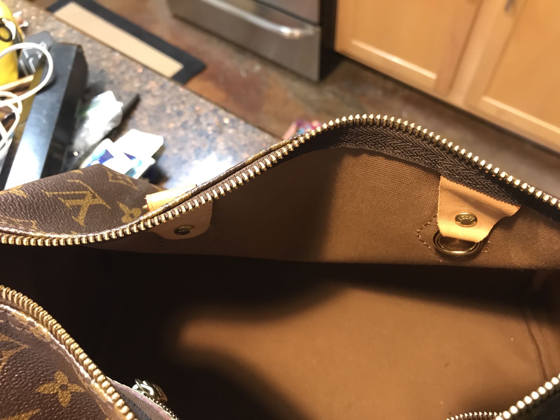 Authentic Louis Vuitton Speedy 30