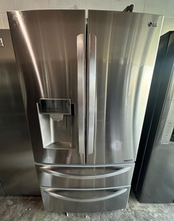 LG 4-Door Stainless Steel Refrigerator FrenchDoor