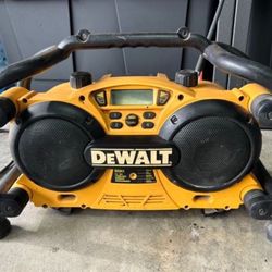 Dewalt Worksite Radio