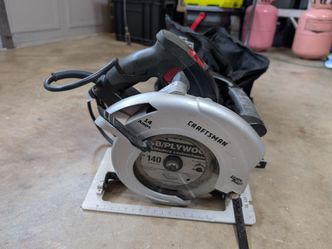 Craftsman Circular saw - Corded