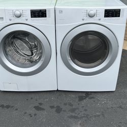 Kenmore Stackable Dryer And Washer Set Gas 