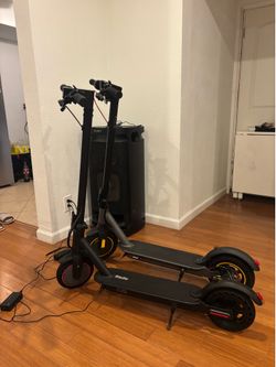 02 electric scooter,  read description