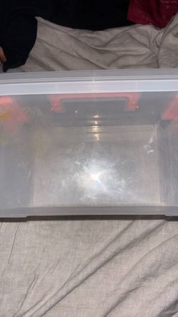 Clear Plastic Storage Container with Lid