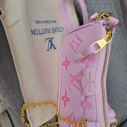 LOUIS VUITTON Strap On Pouch PINK