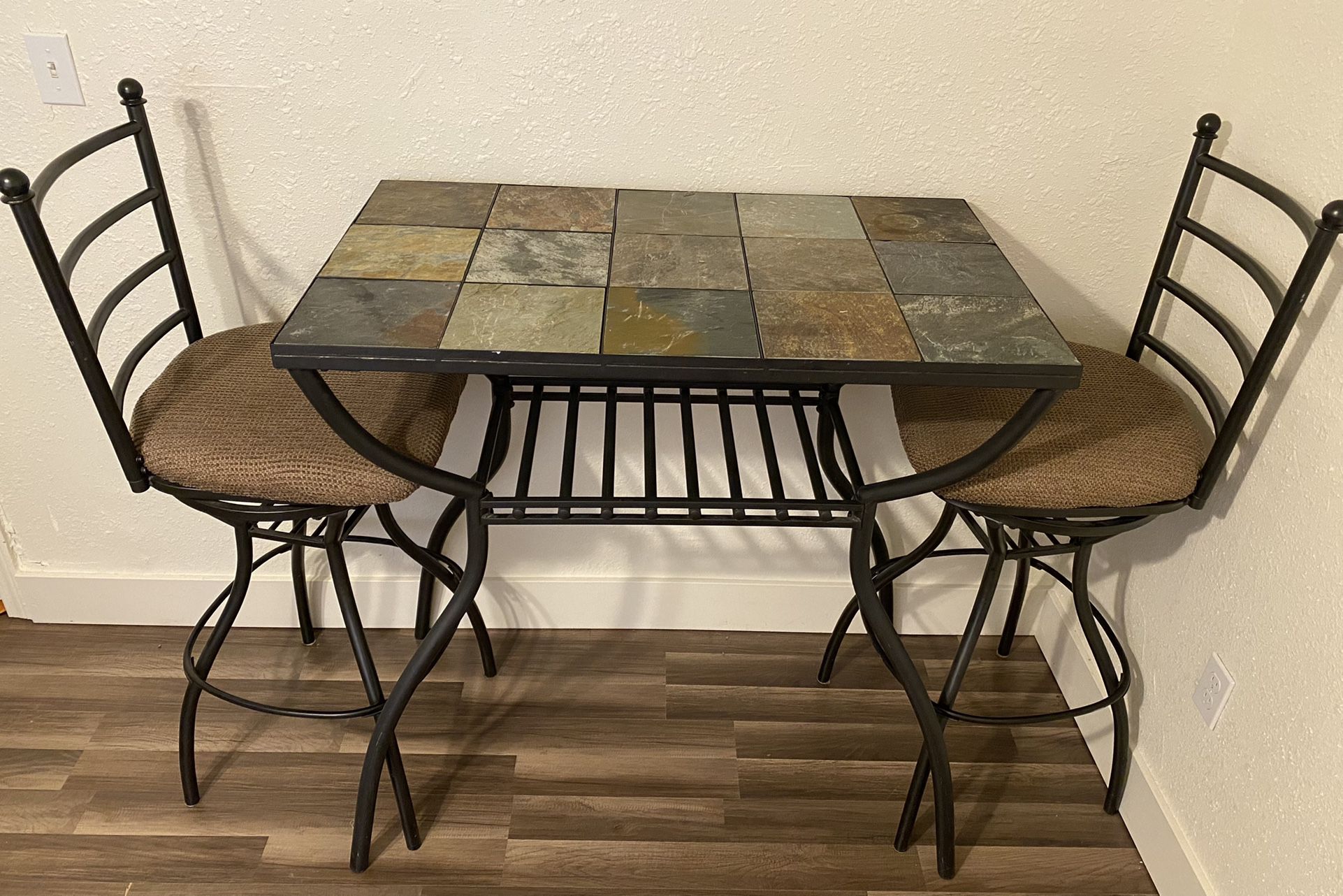 Outdoor / Indoor Table And Chairs! Metal With Removable Stone Tile Top! 