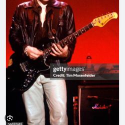 1977 Music Man Saber 1  Kevin Cadogan’s, Signed