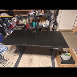 Raising Desk 
