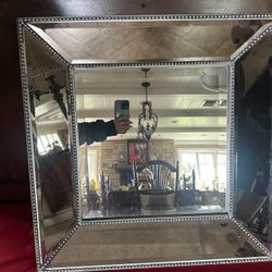 Mirror 24inx24in