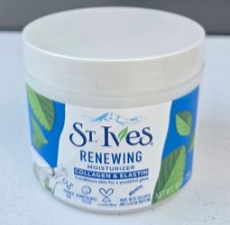 St. Ives Renewing Collagen & Elastin Face Moisturizer, Daily Hydrating Face Cream, 10oz