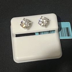 S925 Moissanite Stud Earrings 