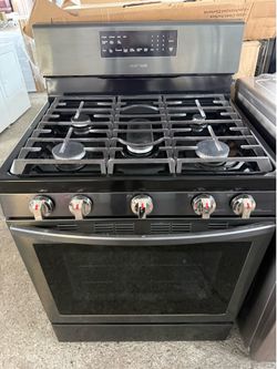 Samsung 5 burners gas  dark stainless steel stove