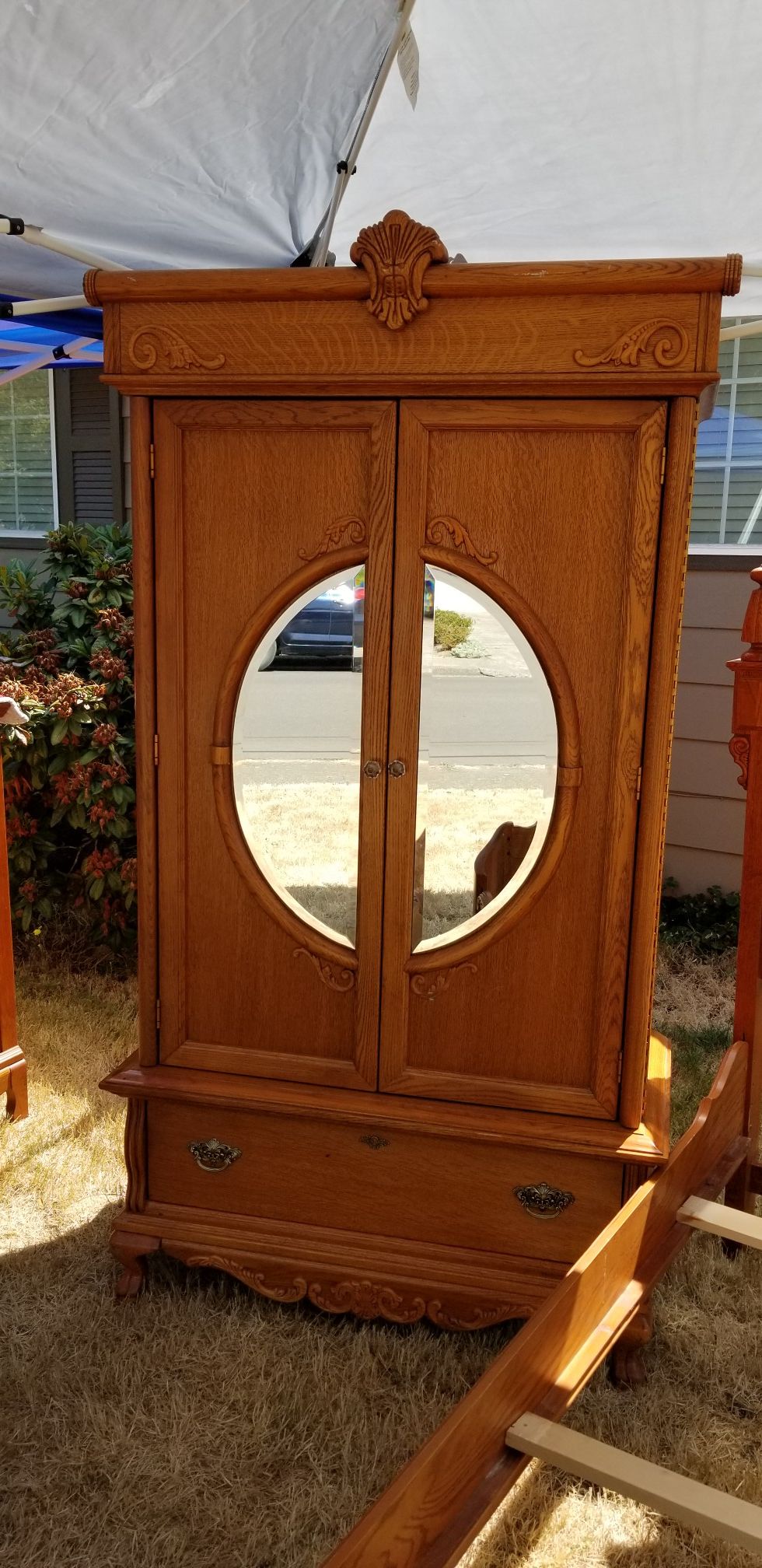 Lexington Victorian Sampler Collection Bedroom Furniture! for Sale in