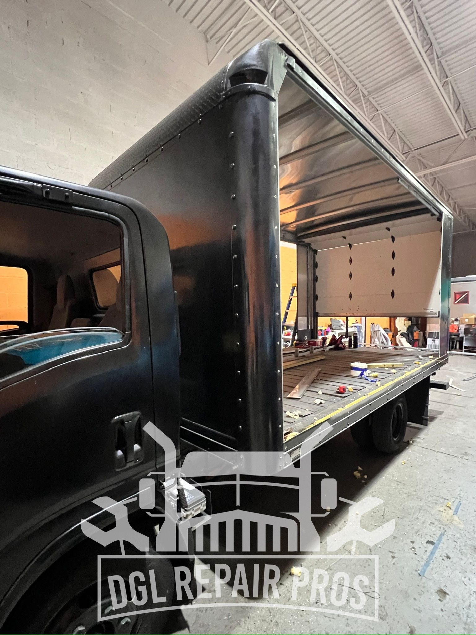 Box Truck And Tráiler Pros